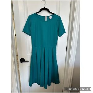 LuLaRoe Teal Short Sleeve Amelia Dress